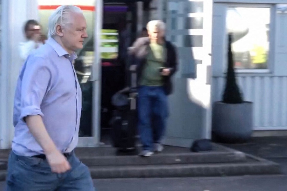 Τζούλιαν Ασάνζ: Ελεύθερος μετά από 5 χρόνια