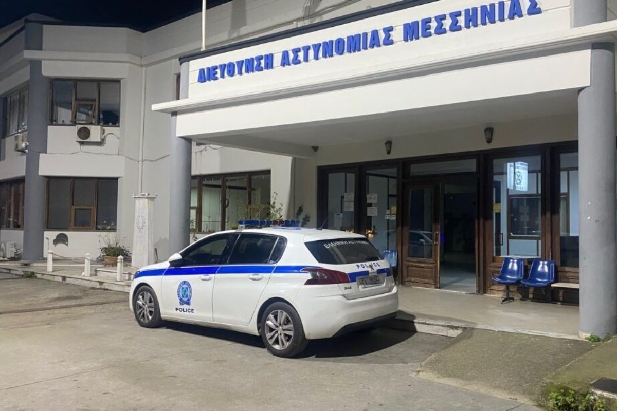 Καλαμάτα: Σορός γυναίκας εντοπίστηκε σε ταράτσα πολυκατοικίας – Σε πλήρη εξέλιξη οι έρευνες -