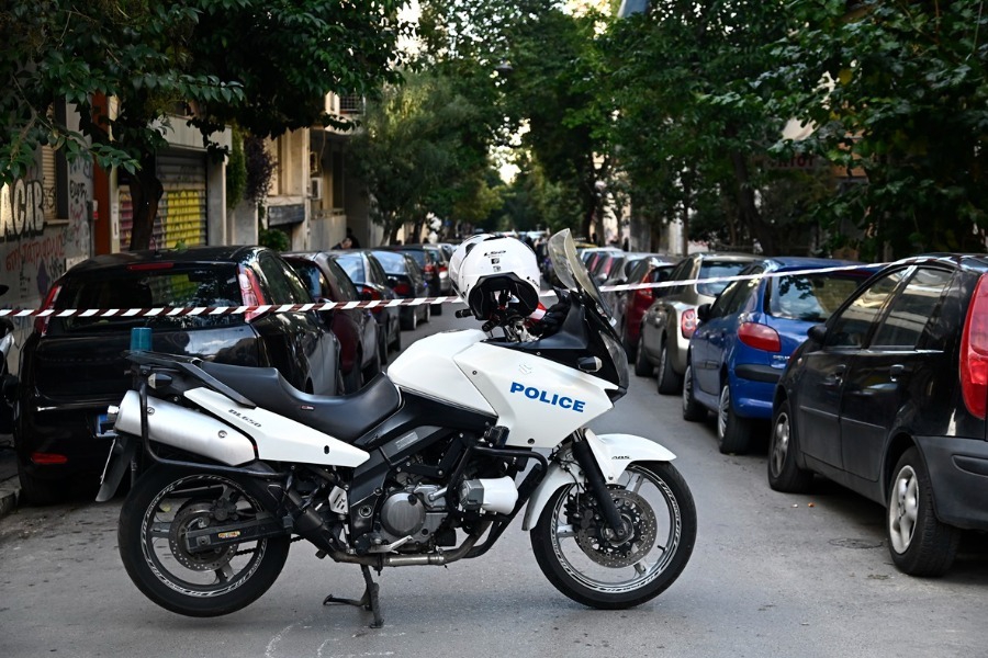 Φρίκη στη Θεσσαλονίκη: Ανδρας έπνιξε την αδερφή του με σακούλα