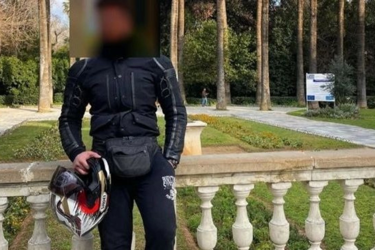 Αστυνομικός TikToker: Οι συνομιλίες που τον «έκαψαν» ‑ «Σε μία δουλειά βγάζω 10 χιλιάρικα»