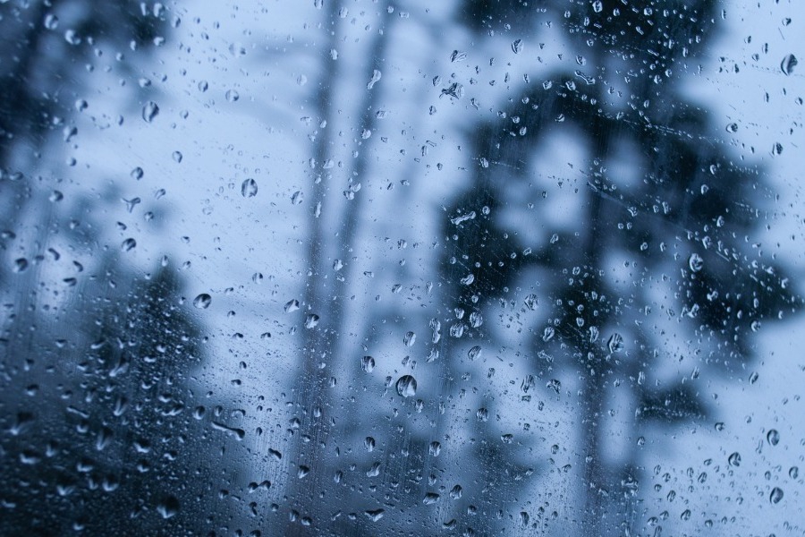 Κακοκαιρία Byron: «Βροχή» τα 112 όλη τη νύχτα