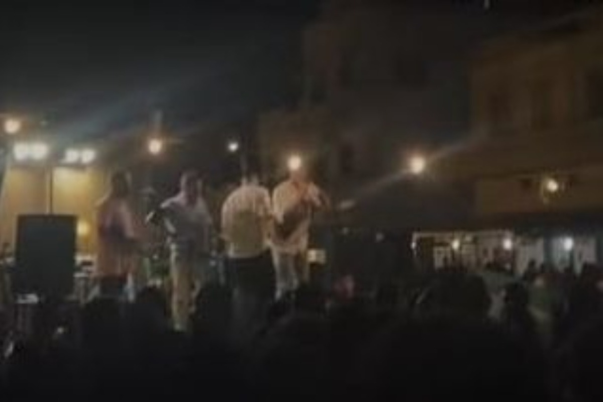 Αμοργός: Χαμός σε πανηγύρι, τουρίστες φώναζαν για την Παλαιστίνη, ήρθαν στα χέρια με ντόπιους - Απίστευτες εικόνες στην Αμοργό