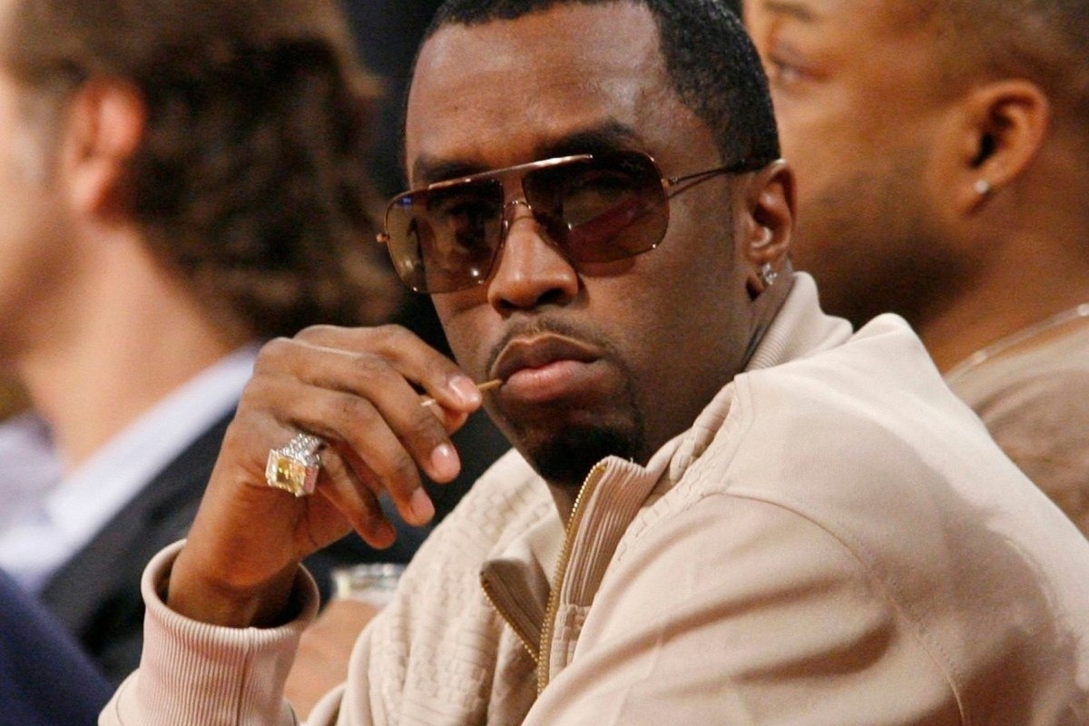 Sean «Diddy» Combs: Η έφεση που μπορεί να τον βγάλει από τη φυλακή πριν το 2028 - Ο Sean «Diddy» Combs, που μέχρι χθες αντιμετώπιζε την προοπτική να σαπίσει στη φυλακή, βλέπει ξαφνικά τις πόρτες να μισανοίγουν: έφεση-εξπρές, καλύτερ