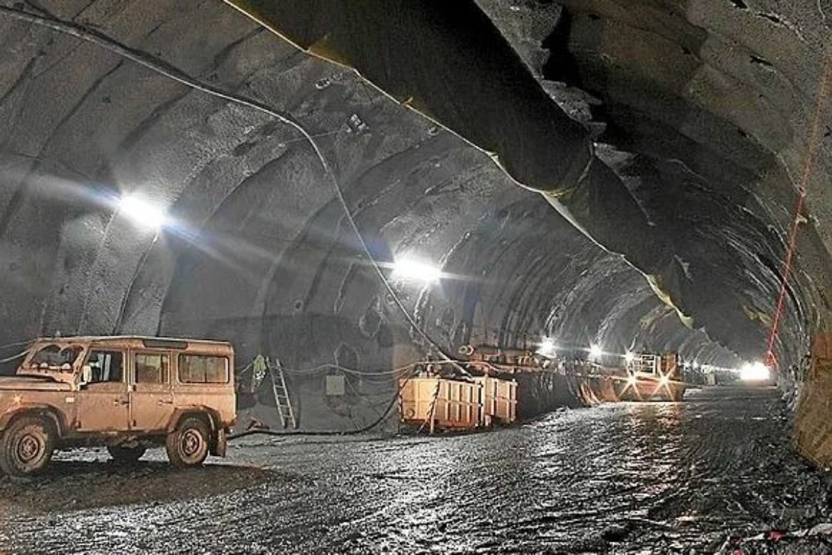 Ισπανία: Έκρηξη σε ανθρακωρυχείο - Τουλάχιστον εννιά τραυματίες και αρκετοί παγιδευμένοι