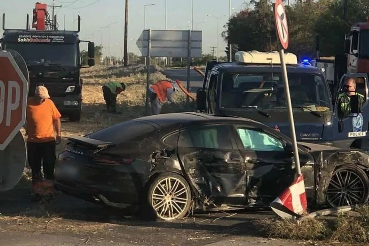 Τροχαίο στη Θέρμη: Παραδέχθηκε ότι οδηγούσε η ιδιοκτήτρια της Porsche