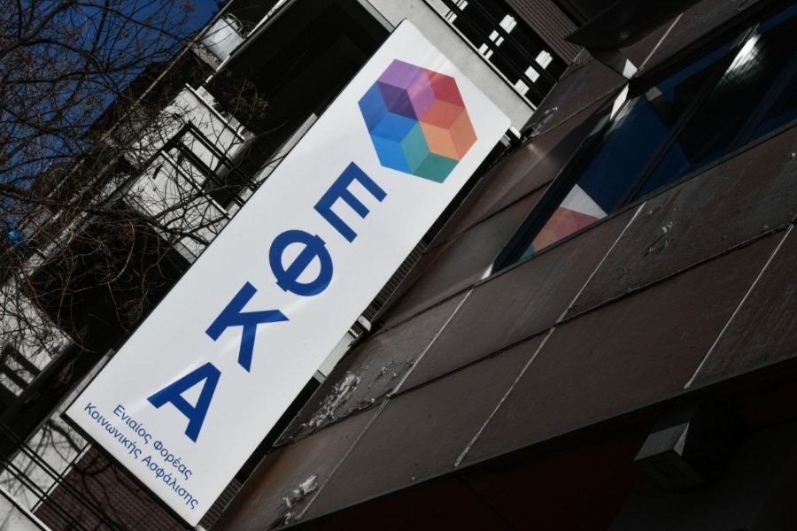 e‑EΦΚΑ: Kάτω από 1000 ευρώ ο μέσος μισθός στον ιδιωτικό τομέα