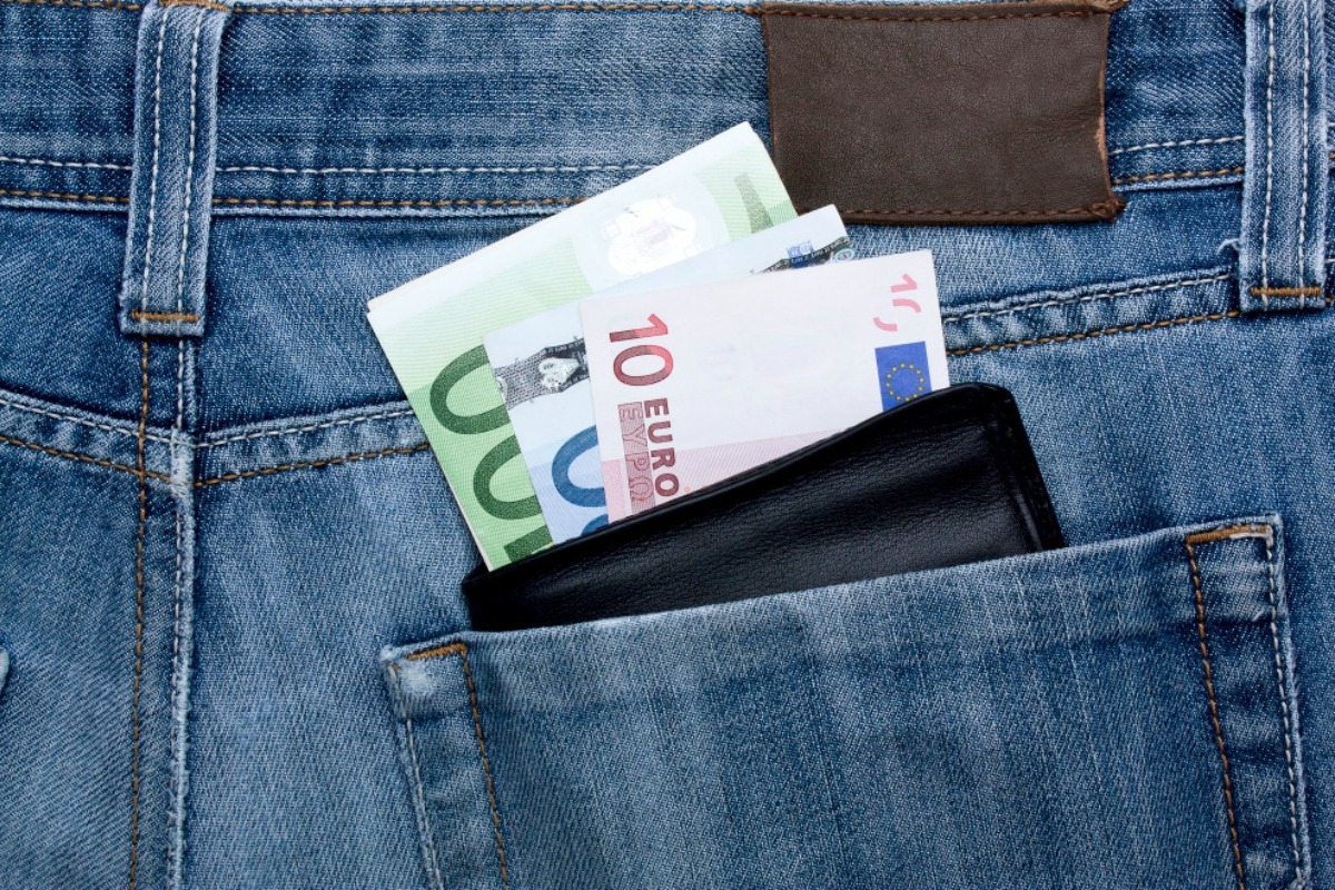 Θεσσαλονίκη: Παρίστανε υπάλληλο υπουργείου και ζητούσε «φακελάκι» για να μην γίνει έλεγχος