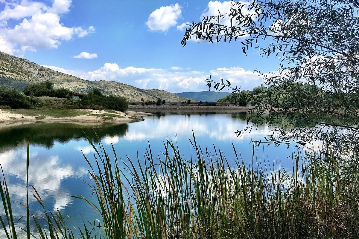 Η «Σιβηρία» της Ελλάδας: Το χωριό που χιονίζει μέχρι τον Ιούνιο και ο υδράργυρος έφτασε στους ‑21°C