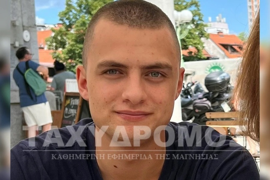 Πένθος στον Βόλο για τον 21χρονο Ιάσονα που έπεσε σε φωταγωγό – Σήμερα το τελευταίο αντίο