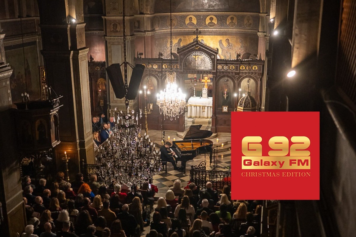 Galaxy 92 Christmas Edition: Το ρεσιτάλ «Rays of Love» μάγεψε τον ναό του Αγ. Γεωργίου Καρύτση - Περισσότεροι από 400 θεατές κατέκλυσαν τον ναό για ένα ξεχωριστό χριστουγεννιάτικο ρεσιτάλ πιάνου