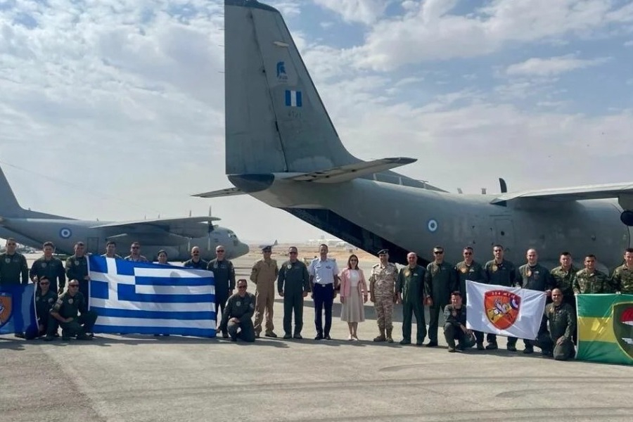 Γάζα: Ελληνικά αεροσκάφη έριξαν 8,5 τόνους τροφίμων