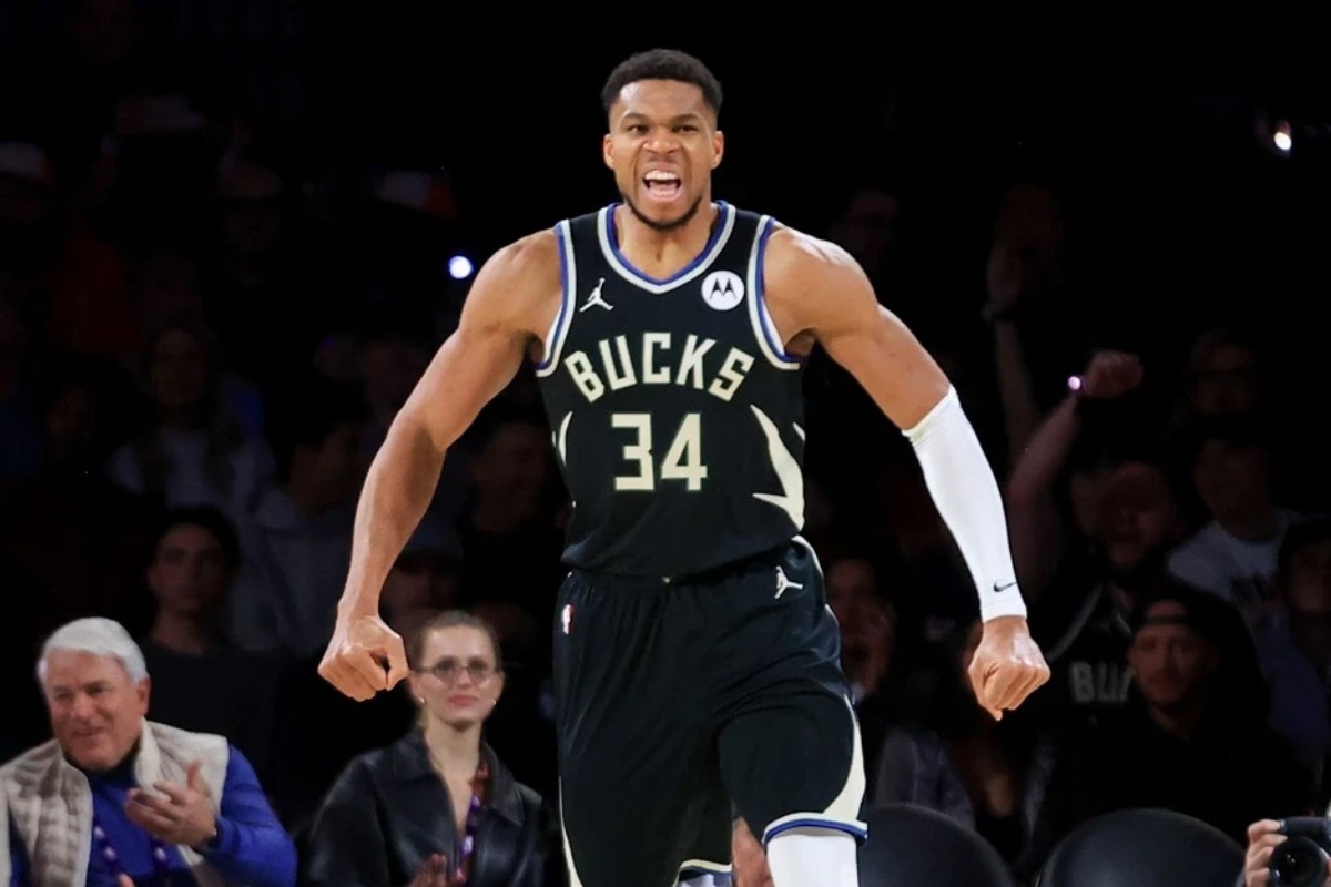 Αντετοκούνμπο: «Αυτή τη στιγμή είμαι η πιο καυτή… γκόμενα στο παιχνίδι»