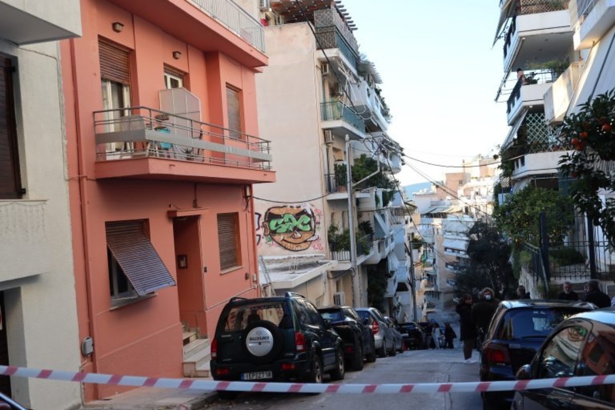 Γκύζη: Το σημείωμα που έγραψε ο 74χρονος πριν πηδήξει στο κενό