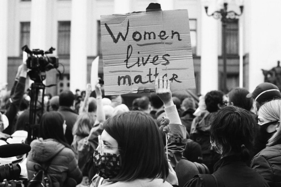 Ιστορική απόφαση στην Ιταλία: Η γυναικοκτονία είναι πλέον ποινικό αδίκημα - Η Ιταλία γίνεται μια από τις ελάχιστες χώρες που κατατάσσουν τη γυναικοκτονία ως ξεχωριστό έγκλημα