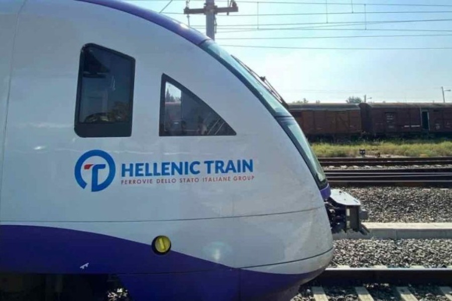Γολγοθάς για 400 επιβάτες το ταξίδι με το Intercity: Ακίνητο το τρένο για 3 ώρες λόγω βλάβης