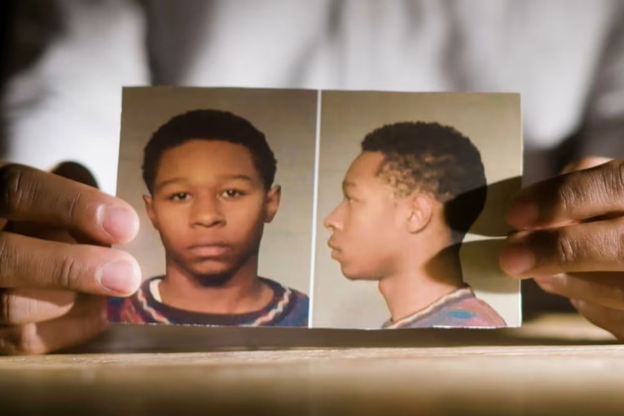 Καταδικάστηκε άδικα στα 17 του, σπούδασε Νομική και αθώωσε τον εαυτό του