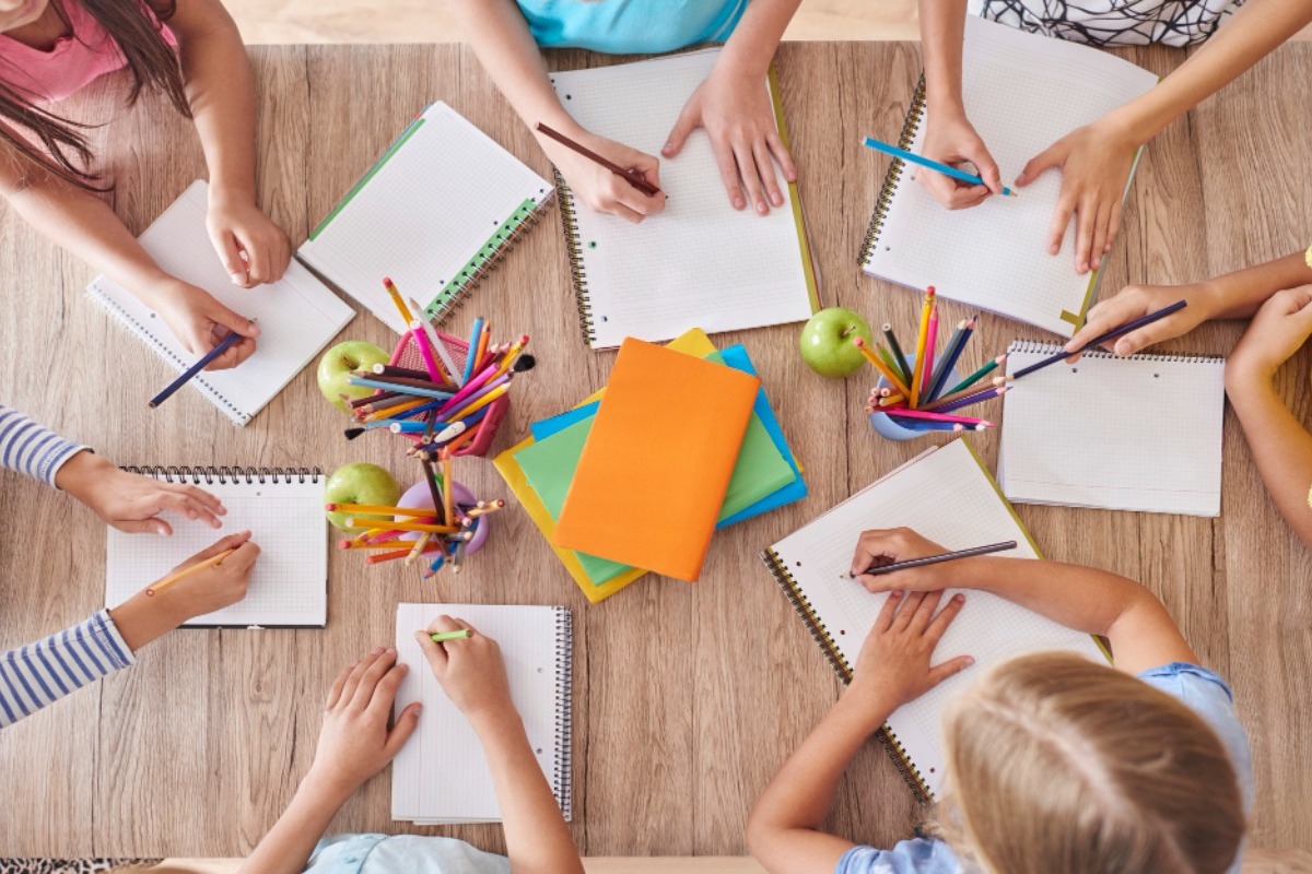 «Βρήκαμε κατσαρίδα στο σάντουιτς»: Νέα ντοκουμέντα για τα σχολικά γεύματα