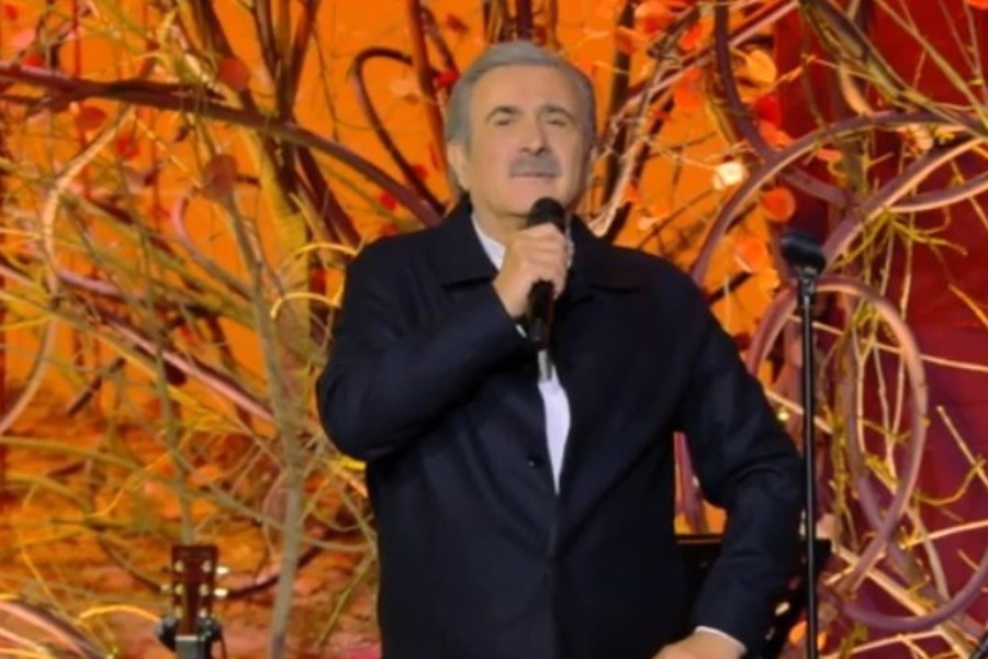 Τι άποψη έχει το ChatGPT για την τροπολογία για τον Αγνωστο Στρατιώτη; Ο Λάκης Λαζόπουλος το ρώτησε!