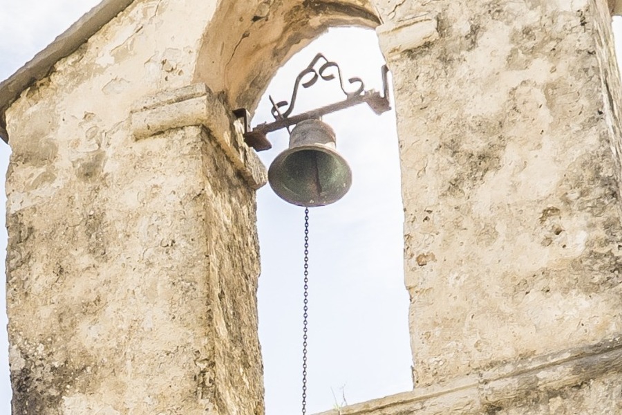 «Πουλούσε ναρκωτικά μέσα στην εκκλησία» ο παλαιοημερολογίτης youtuber ιερέας – Ο ρόλος του στην συμμορία - «Υπάρχει ξεκάθαρη εντολή να βγει από τον χώρο της εκκλησίας σε παρακείμενο στενό για να δώσει ναρκωτικά σε κάποιον πελάτη», λέει ο Γιάννης Καρυδάκος, 