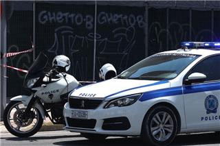 Θεσσαλονίκη: Γονείς άφησαν βρέφος να κλαίει στο μπαλκόνι με κλειστές τις πόρτες και πήγαν για ύπνο
