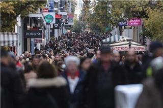 Επιταγή ακρίβειας: Οι δικαιούχοι και τα κριτήρια ‑ Πότε θα γίνουν οι πληρωμές