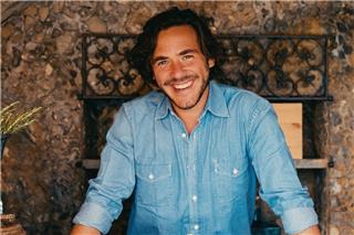 Ο Jack Savoretti στο Δημοτικό Θέατρο Λυκαβηττού