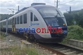 Η καταγγελία του οδηγού του φορτηγού για το τροχαίο με τον Προαστιακό στη Χαλκίδα: «Οι μπάρες δεν είχαν κατέβει»