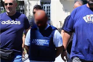 Βόλος: Εξοργίζει ο 40χρονος γυναικοκτόνος ‑ «Την αγαπούσα παθολογικά, δεν ήθελα να τη σκοτώσω, μόνο να την τρομάξω»