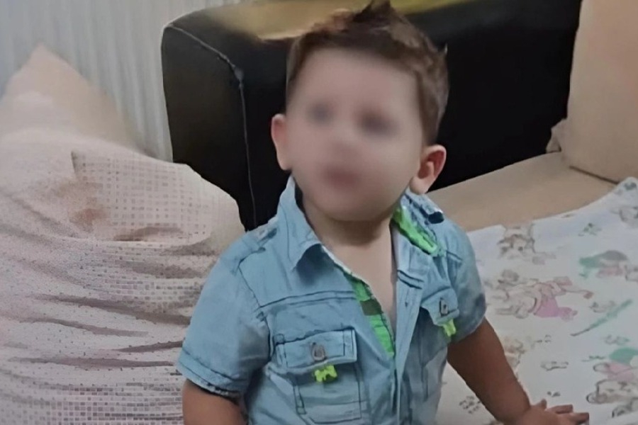 Κρήτη: Νέα στοιχεία από την ιατροδικαστική έκθεση του Αγγελου ‑ Απολογούνται ξανά μητέρα και πατριός