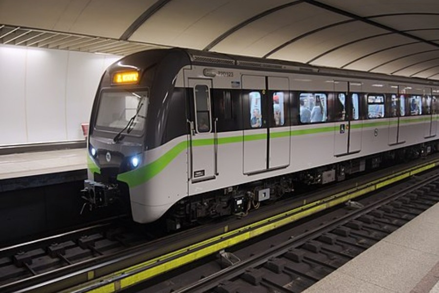 Μετρό: Καπνός σε συρμό της γραμμής 1 στον σταθμό «Ομόνοια»