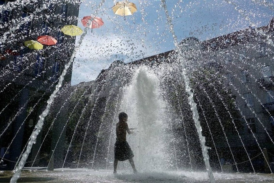 Καιρός: Έρχεται νέος καύσωνας και στην Αθήνα ‑ Ποιες μέρες θα δούμε 40άρια