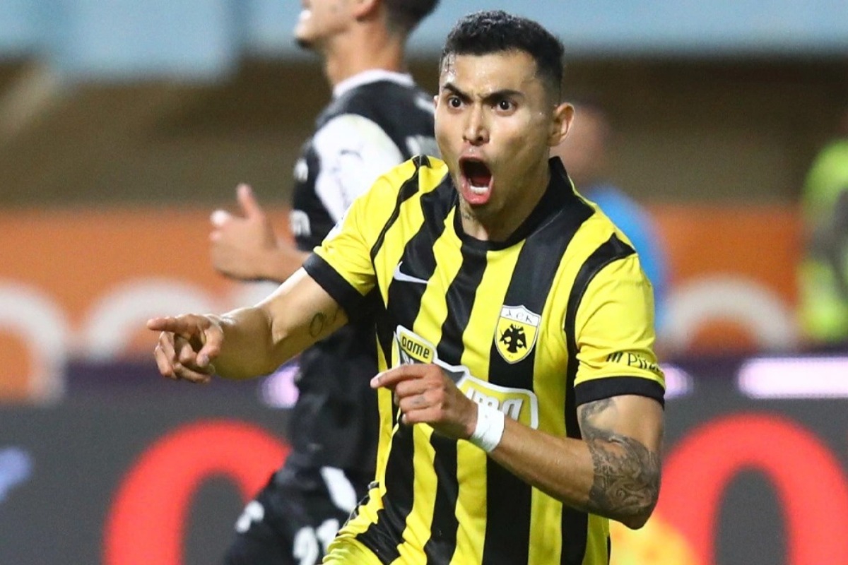 ΟΦΗ ‑ ΑΕΚ 0‑1: Διπλό στο Ηράκλειο με... μπαλωθιά του Πινέδα