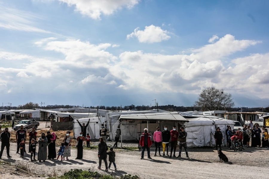 100 Ρομά προσλαμβάνονται στην ΕΛ.ΑΣ: Θα ενταχθούν ως ειδικοί φρουροί, μπορεί να λειτουργούν ως «μυστικοί αστυνομικοί»