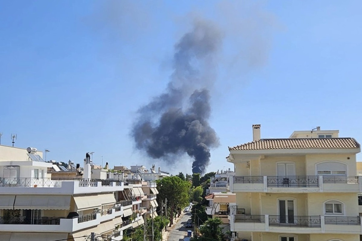 Έσβησε η φωτιά στο μουσικό σχολείο της Παλλήνης