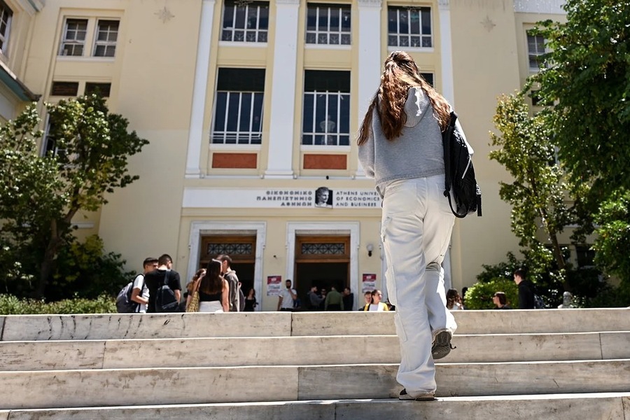 Διαγραφές φοιτητών: Όσα προβλέπει υπουργική απόφαση για τη διάρκεια φοίτησης στα ΑΕΙ - Ζαχαράκη: Θέλουμε ιδρύματα που λειτουργούν με σταθερούς και ξεκάθαρους κανόνες
