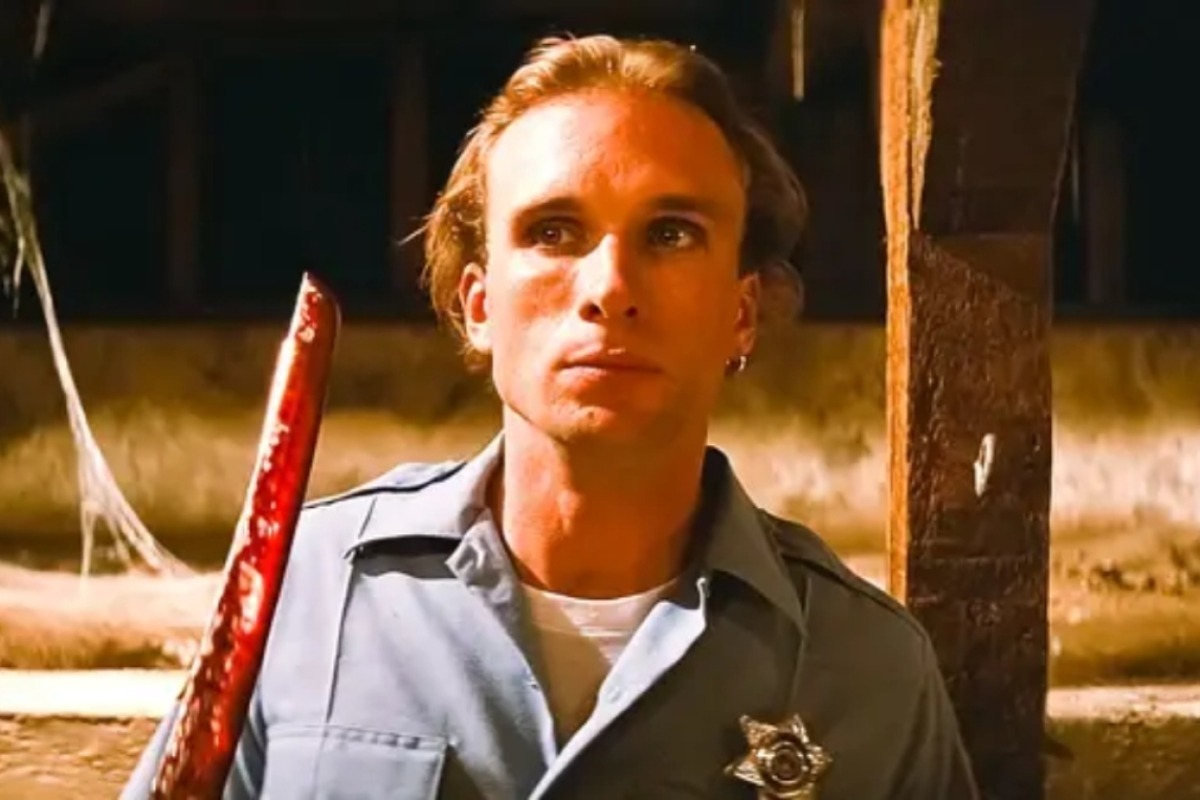 Μυστήριο με τον θάνατο του ηθοποιού Πίτερ Γκριν: Βρέθηκε μέσα στα αίματα και μυστηριώδες σημείωμα δίπλα του