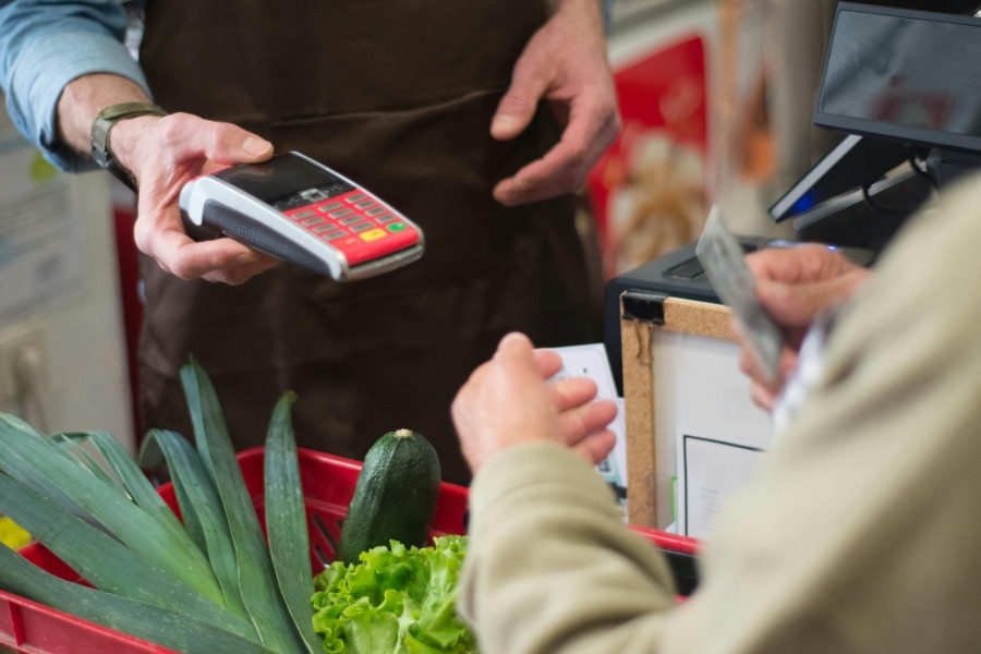 Το IRIS γίνεται υποχρεωτικό ‑ Αλλάζει ο τρόπος πληρωμών και αποδείξεων