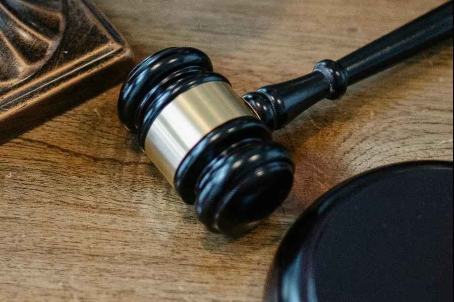 Τραγωδία στο Βόλο: Ένοχος μόνο για πλημμελήματα ο οδηγός της μηχανής που παρέσυρε παππού και βρέφος