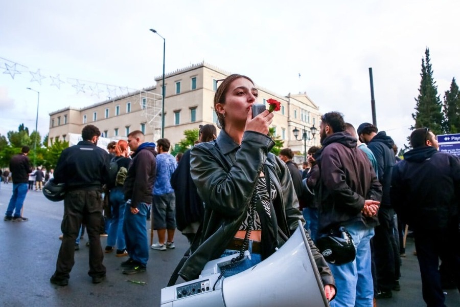 Πολυτεχνείο: Πάνω από 15 χιλιάδες τίμησαν την επέτειο εξέγερσης με την πορεία στην αμερικάνικη πρεσβεία