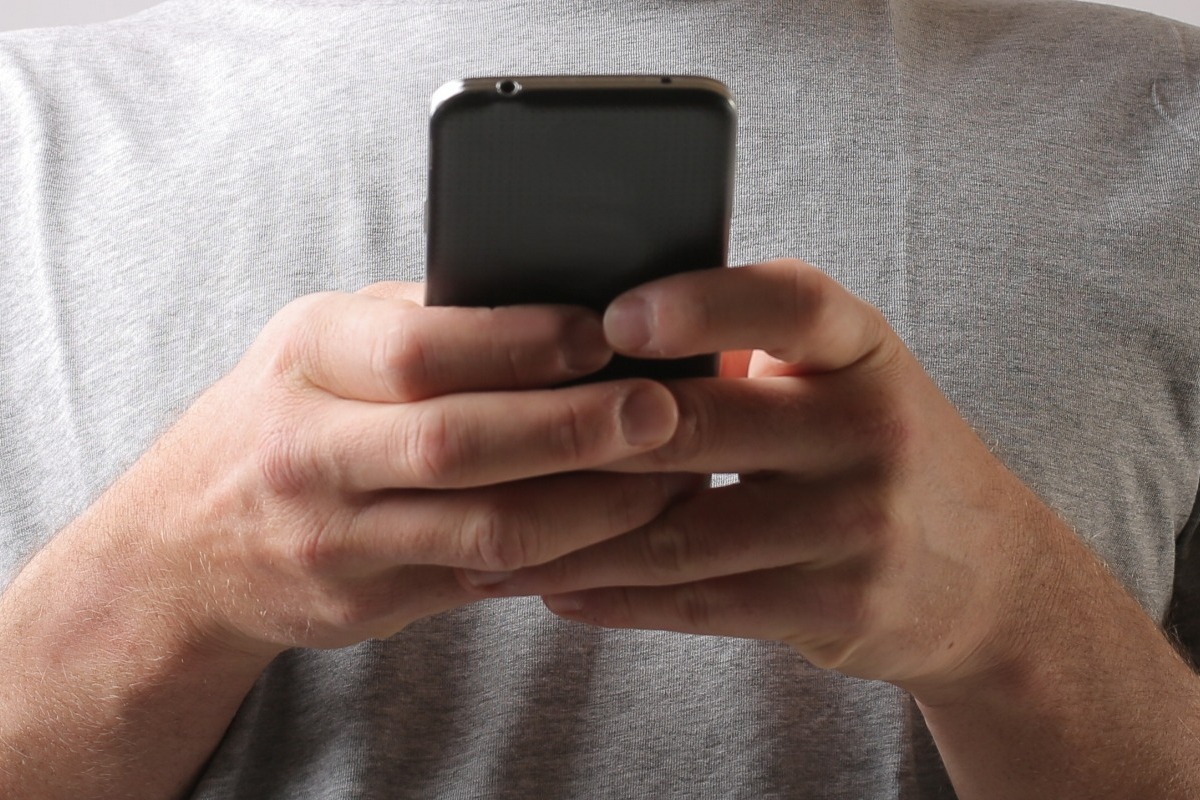 Το Reddit μήνυσε την Αυστραλία για την απαγόρευση των social media στους κάτω των 16