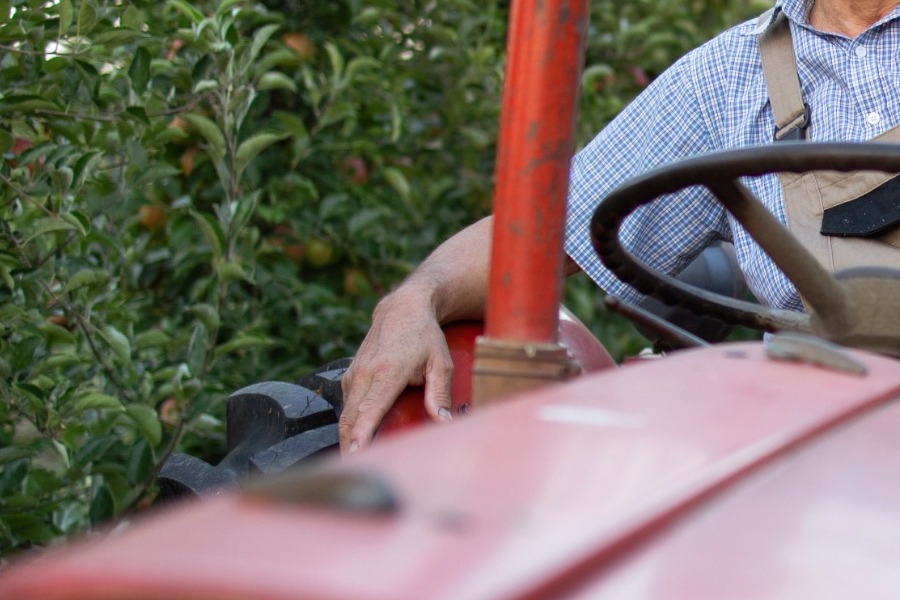 Αγρότες: Πανελλαδική απόβαση στην Αθήνα ‑ Τρακτέρ στο αεροδρόμιο Αλεξανδρούπολης