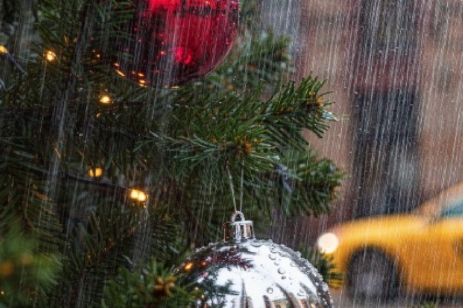 Μαρουσάκης: Ξεκινά βροχερή εβδομάδα ‑ «Γκρίζα» Χριστούγεννα με καταιγίδες