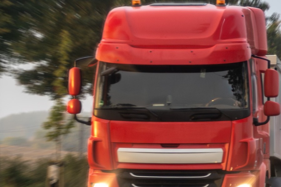 Αμετακίνητοι αγρότες και κτηνοτρόφοι – Κλιμακώνουν τις κινητοποιήσεις τους