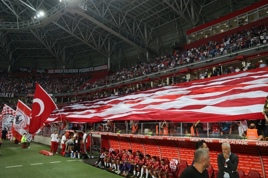 «Θα γαμ… την ΑΕΚ»: Τούρκος κωμικός προκαλεί σε βίντεο της Σάμσουνσπορ