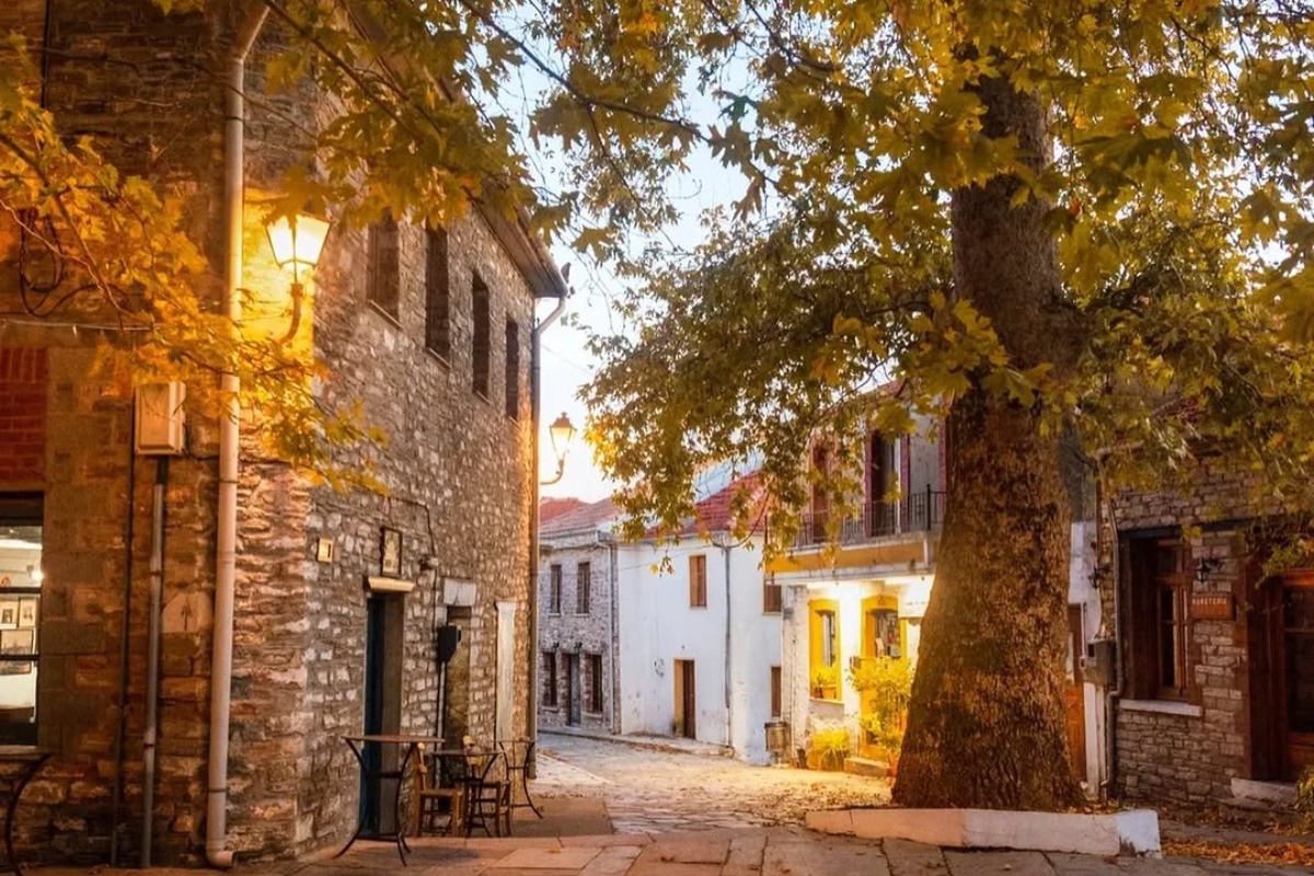 Τα 5 πιο ρομαντικά χωριά της Ελλάδας για εκδρομή με το ταίρι σου