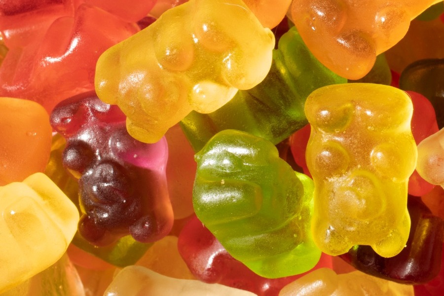 Ανδρας στην Βρετανία έφαγε 3 κιλά ζελεδάκια σε 3 μέρες ‑ Κατέληξε στο νοσοκομείο