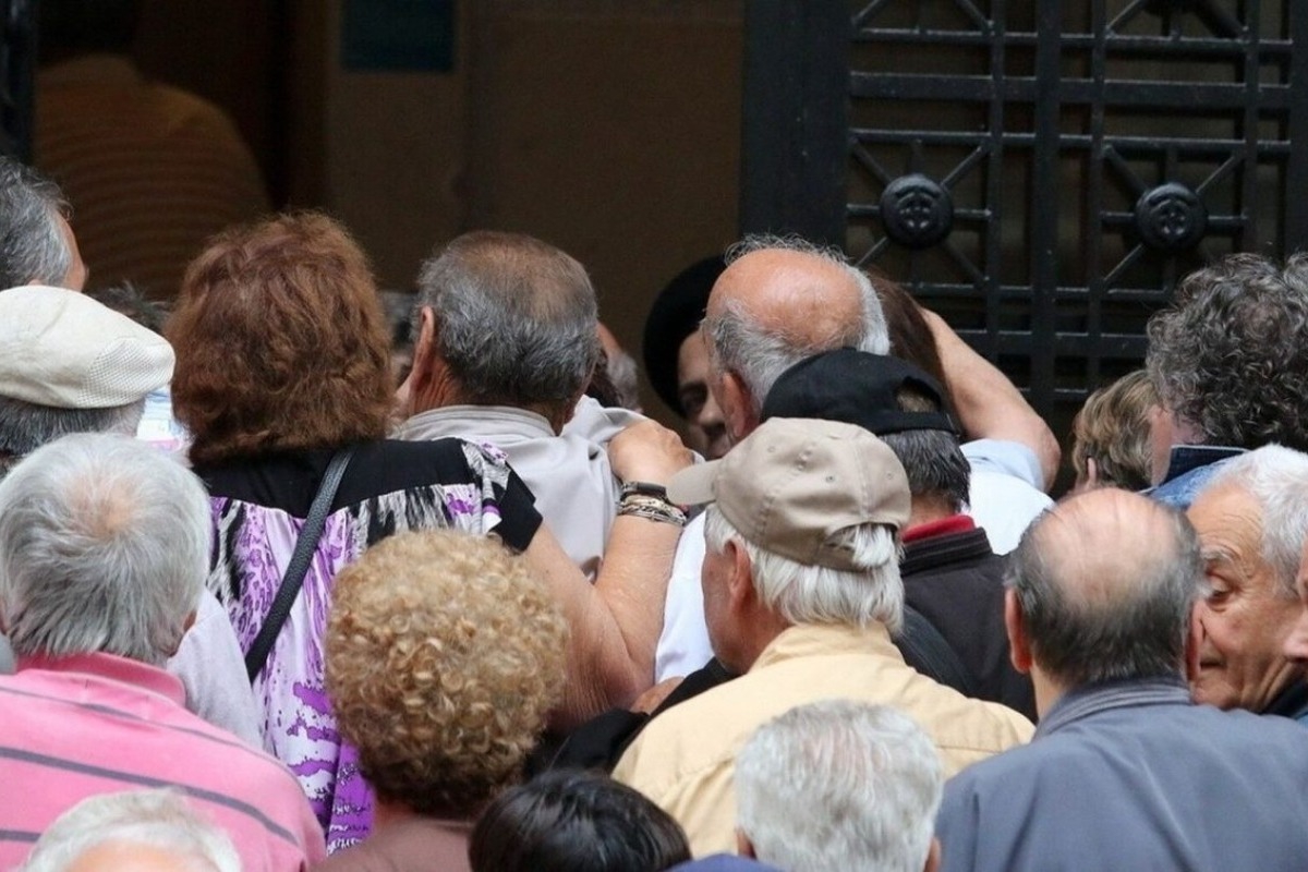 Έρχεται «μπόνους» στις συντάξεις: Ποιοι δικαιούνται έως 850€ παραπάνω!