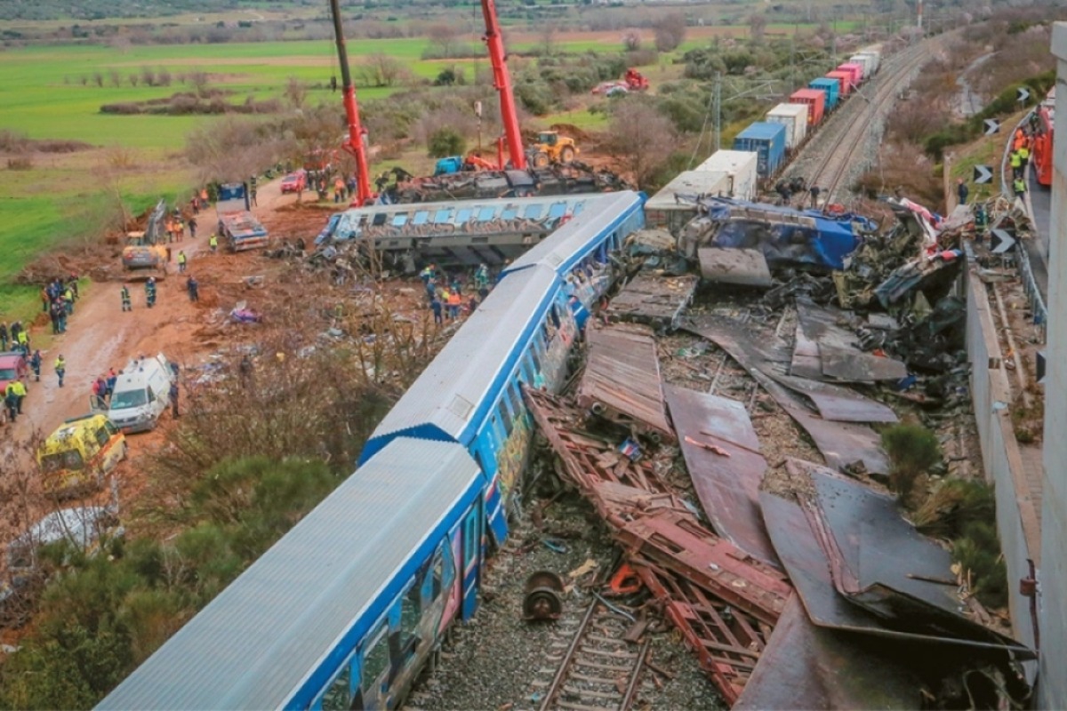 Τον Δεκέμβριο θα απολογηθούν Τριαντόπουλος και Αγοραστός στην ανακρίτρια για το «μπάζωμα» στα Τέμπη