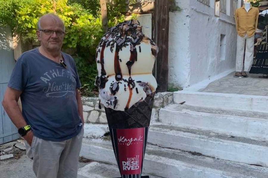 Από τη σεισμολογία στα παγωτά: Το παγωτατζίδικο του Ακη Τσελέντη