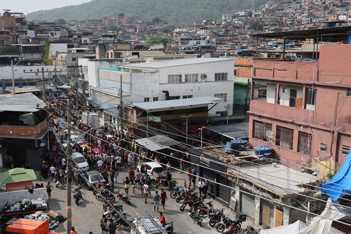 Δεκάδες σοροί σε δρόμους του Ρίο Ντε Τζανέιρο μετά από αστυνομική επιχείρηση με στόχο συμμορία - Η έφοδος ήταν η πιο αιματηρή στην ιστορία της πόλης